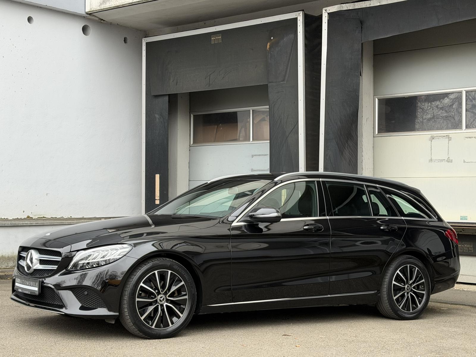 Mercedes-Benz C 180 T CGI Avantgarde LED Navi Kamera KeylessGo