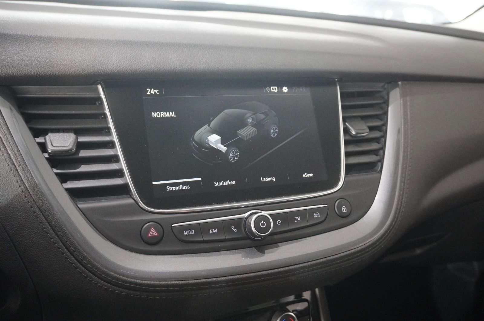 Fahrzeugabbildung Opel Grandland (X) 1.6 PHEV ULTIMATE NAVI/LED/360°/SH
