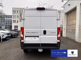 Peugeot Boxer 335 2.2 BlueHDi L2H2 3,5 t - Peugeot Boxer: Van