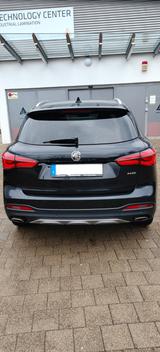 MG HS 1.5T-GDI Luxury DCT Luxury