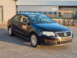 Volkswagen Passat 1.9 TDI Lim. Trendline Euro4 Klima Sitzh. - Volkswagen Passat aus 2006: 1.9