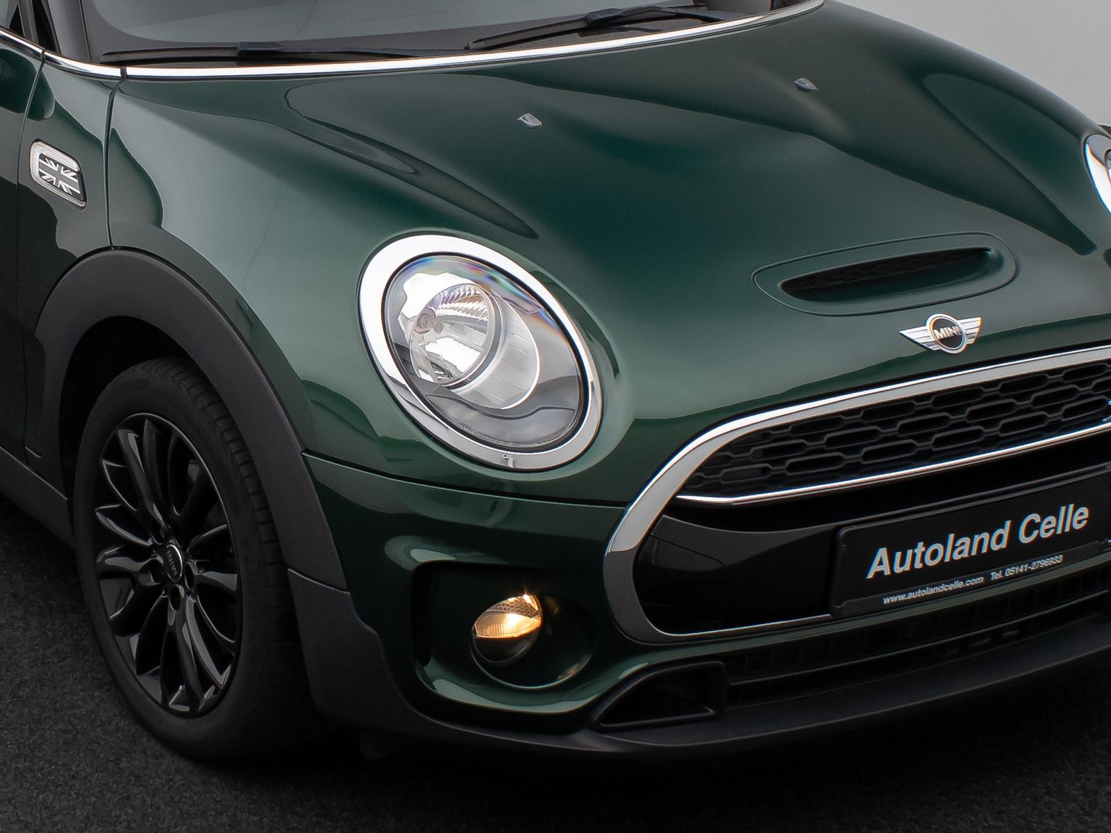 Fahrzeugabbildung MINI Cooper S Clubman Navi Sitzhz Tempomat 8Fach PDCh