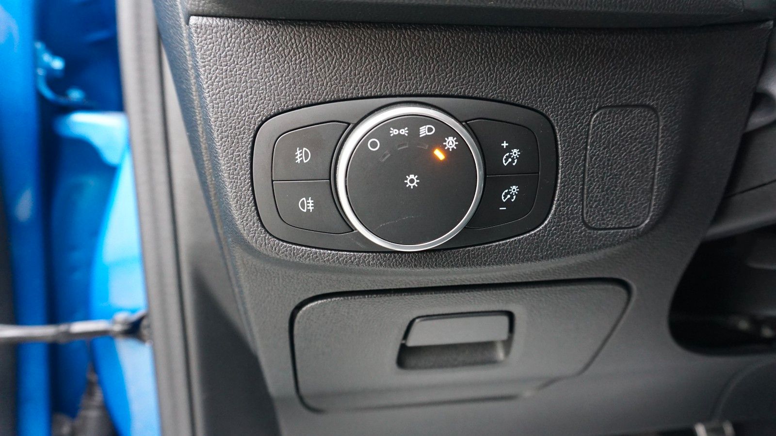 Fahrzeugabbildung Ford Focus Lim. ST-Line, Navi, LED, B&O Sound+WR