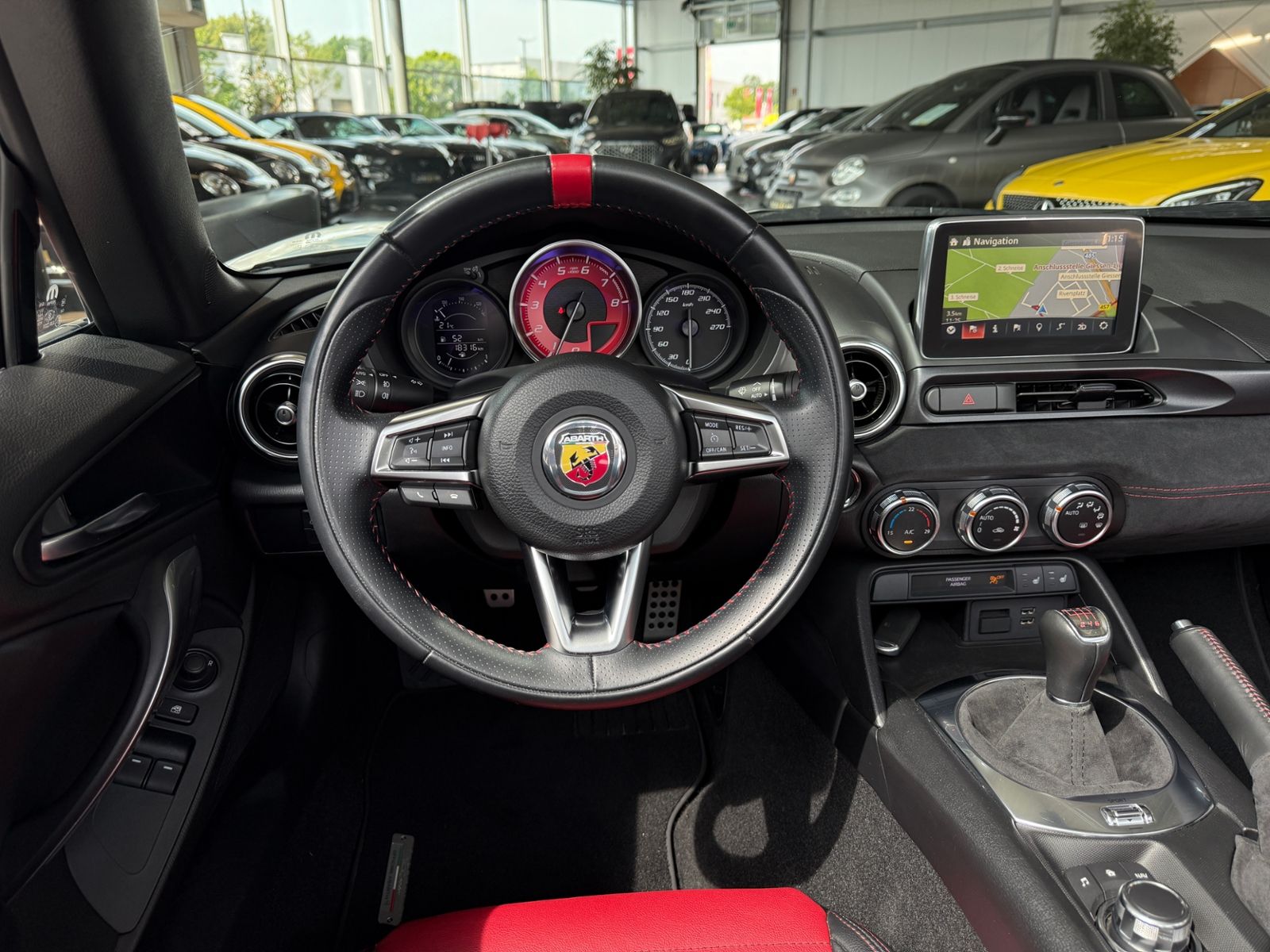 Fahrzeugabbildung Abarth 124 Spider LED LEDER ALU SHZ