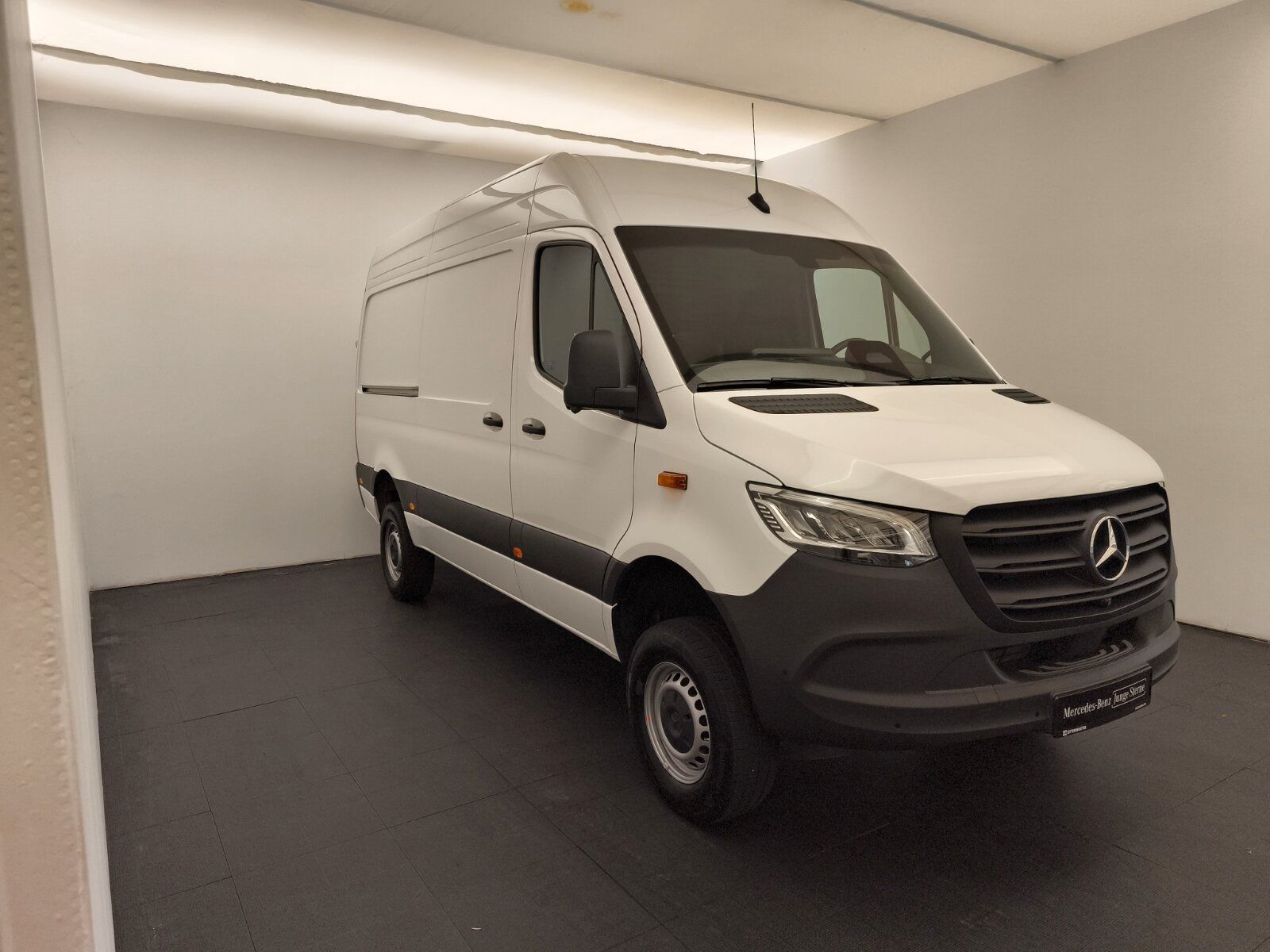 Mercedes-Benz Sprinter 319 4x4 KA HD Klima 360° LED AHK 2,8/3t imagem 3