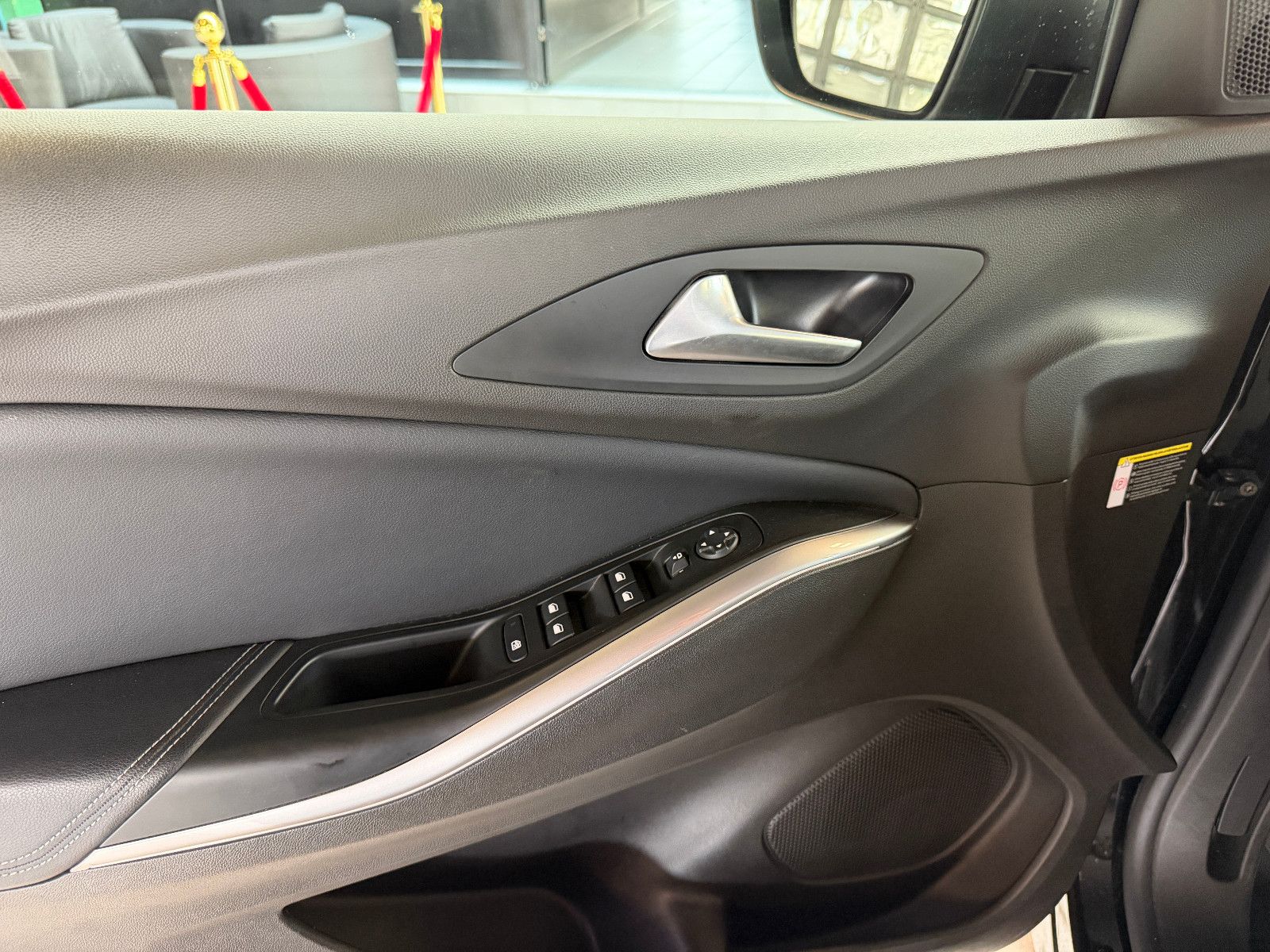 Fahrzeugabbildung Opel Grandland Ultimate/LEDER/KAMERA/ASSISTANC/LED/DI
