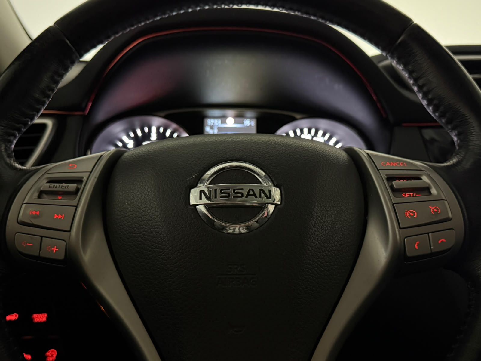 Fahrzeugabbildung Nissan X-Trail dCi Aut./AHK/PANO/LEDER/360*/SCHECKHEFT