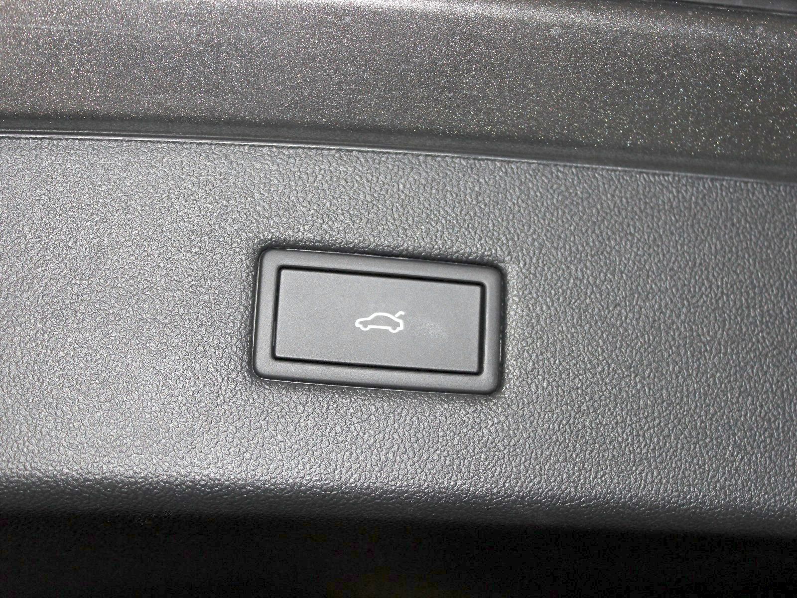 Fahrzeugabbildung Ford Capri 210 kW RWD Select