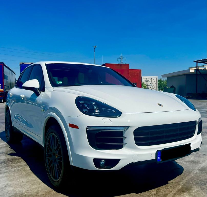 Image of Porsche Cayenne