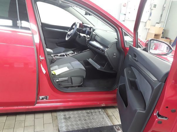 Volkswagen Golf - Bild 9