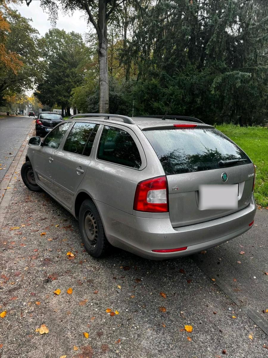 Skoda Octavia 2012 — photo 5
