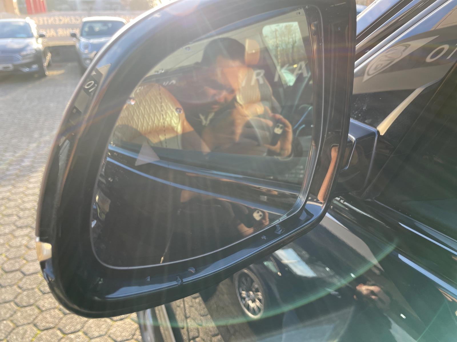 BMW X7 M50d VOLL/SKY LOUNGE/6-SITZE/ASSIST/MASSAGE