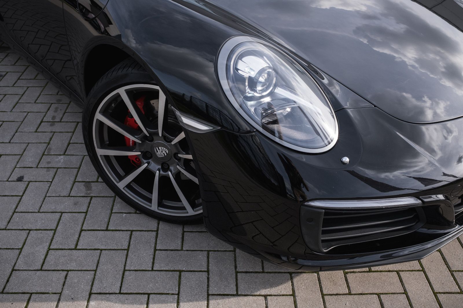 Fahrzeugabbildung Porsche 991.2 Carrera S-STEUER ausw.-Approved bis 29-TOP