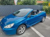Peugeot 307 CC vollleder klima pdc alu 16" 2.0l 136ps - Peugeot 307 mit Benzin-Antrieb: Cabrio, 2.0