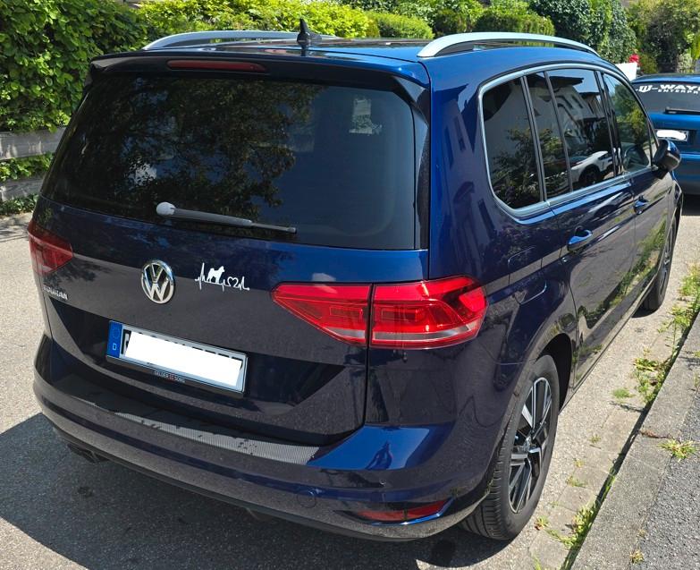 Volkswagen Touran 2.0 TDI SCR DSG Highline 7 Sitzer AHK