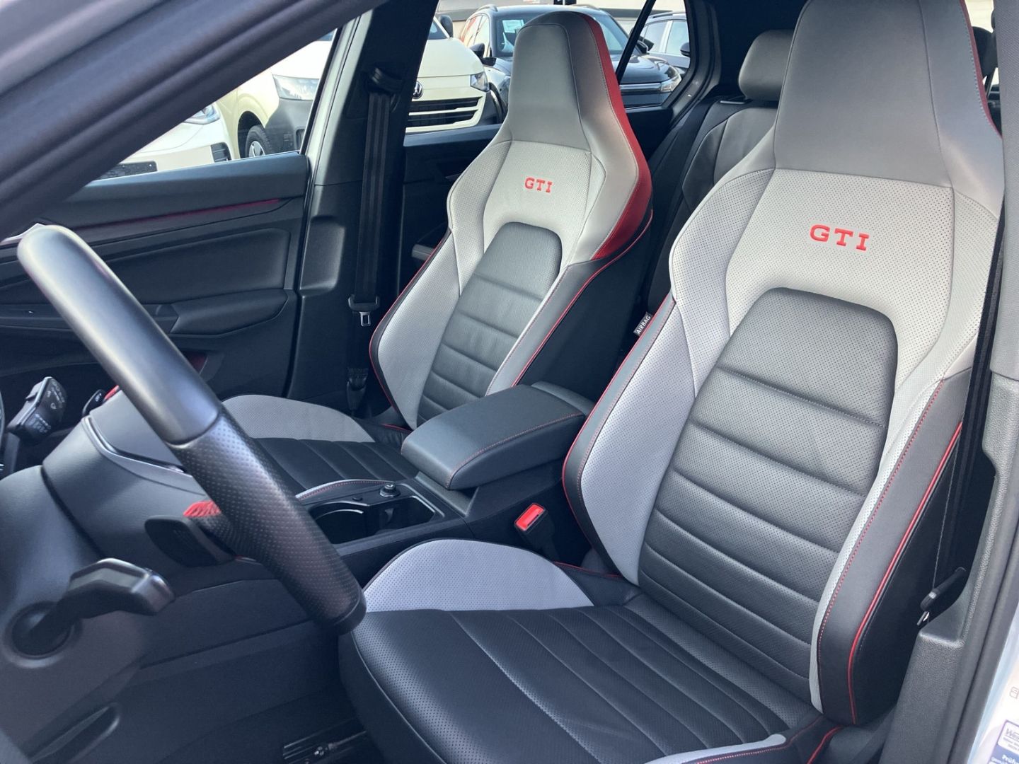 Volkswagen Golf - Bild 8