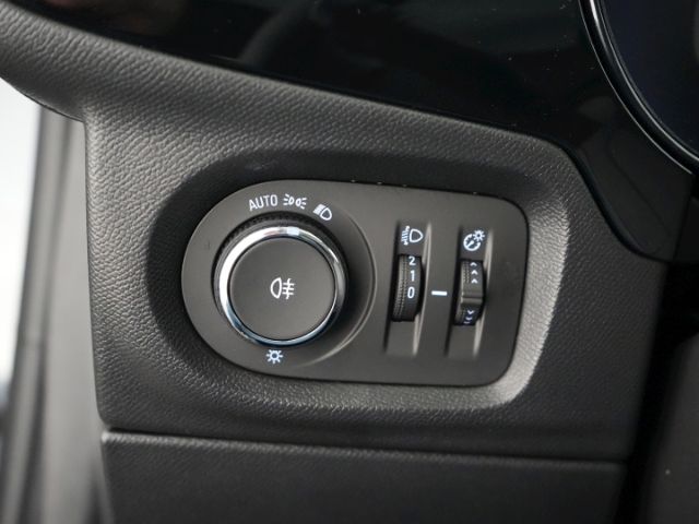 Corsa F FACELIFT BASIS+LED+RÜCKFAHRKAMERA+SITZHE