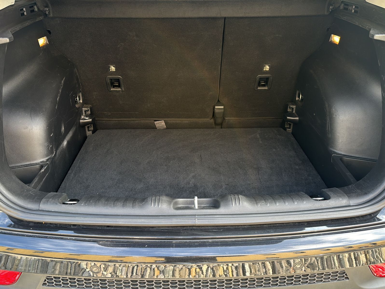 Fahrzeugabbildung Jeep Compass Limited FWD