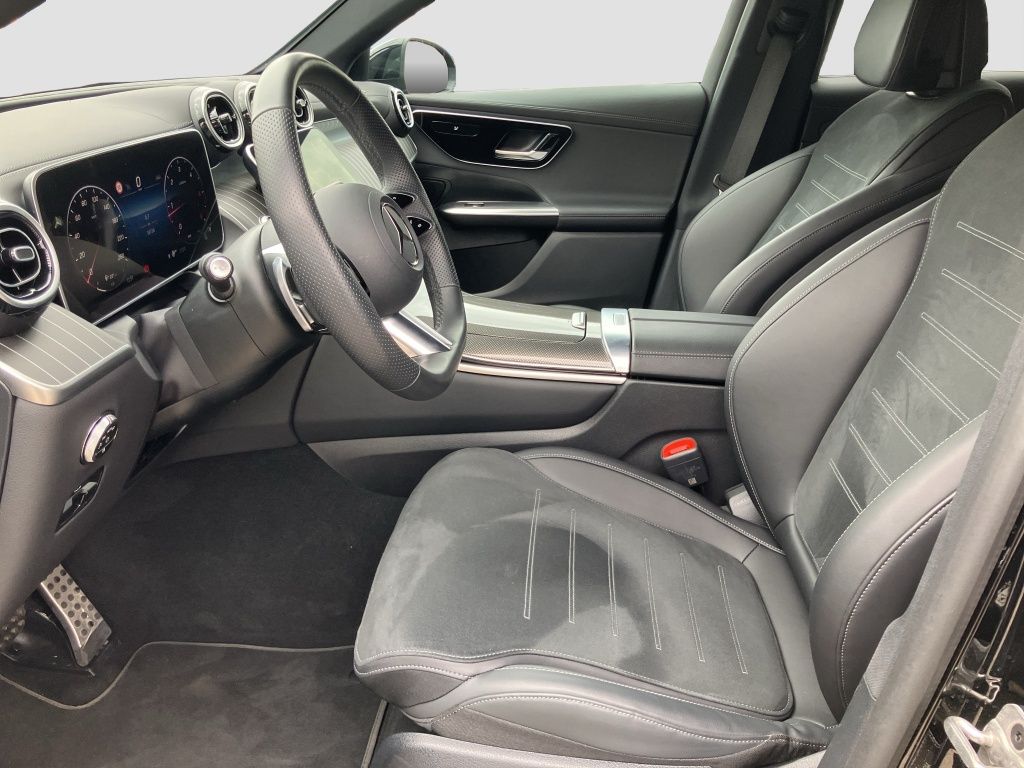 Fahrzeugabbildung Mercedes-Benz GLC 220 d 4MATIC Coupé AMGLine*NightP.*DIGITAL