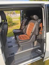 Volkswagen T6 Multivan Business 4 x 4 - Volkswagen: Multivan Business