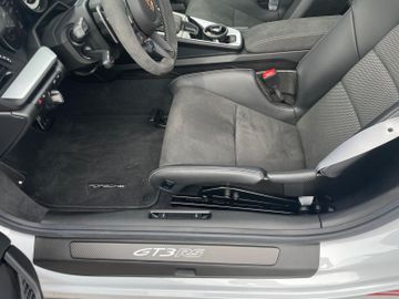 Porsche 911 992 GT3RS*Lift*Kamera*Chrono*