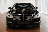 Mercedes-Benz S 63 AMG Performance MCT Speedshift - schwarze Mercedes-Benz S 63 AMG