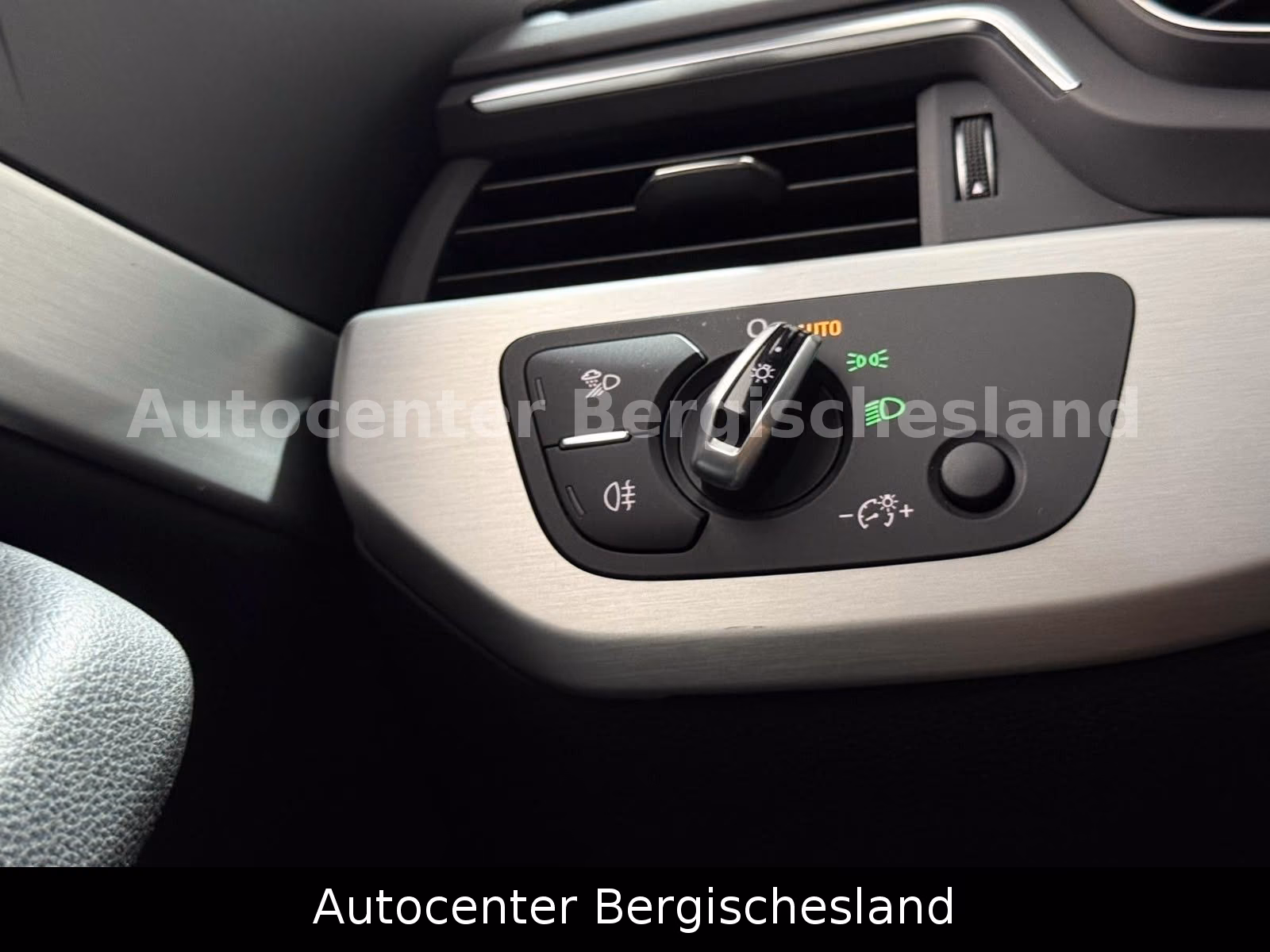 Audi A4 Avant quattro sport