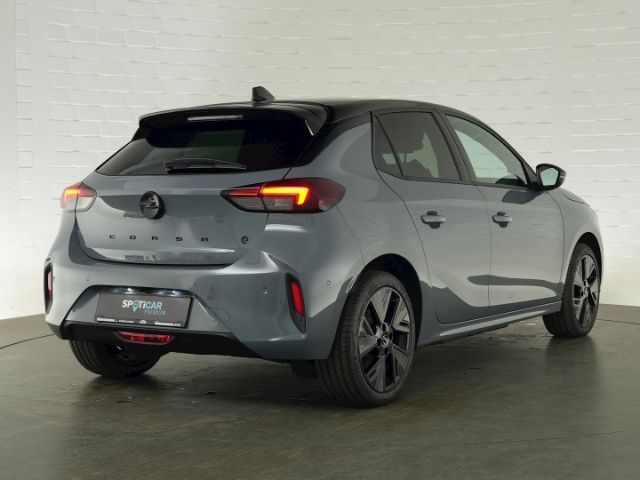 Corsa-e F FACELIFT GS +LONG RANGE+NAVI+SITZ-/LEN