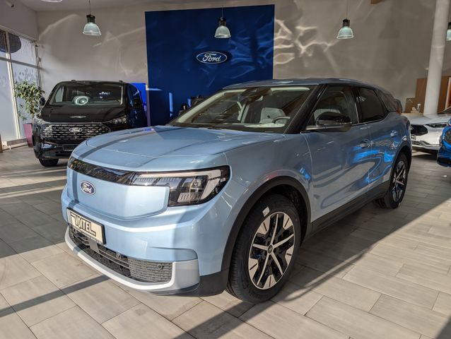 Ford Explorer Select RWD