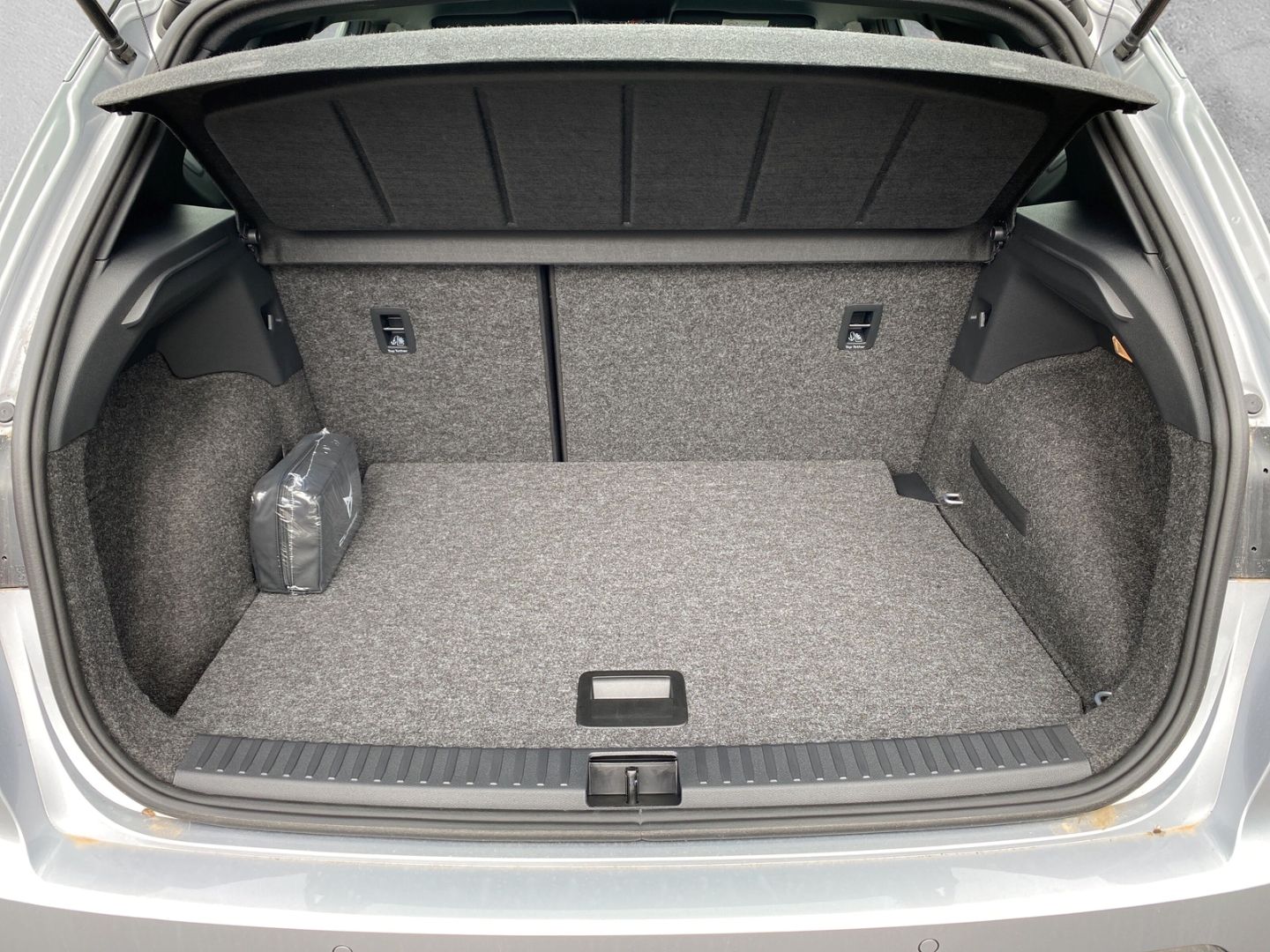 Fahrzeugabbildung SEAT Arona Seat 1,0 Xperience *Apple CarPlay *Android