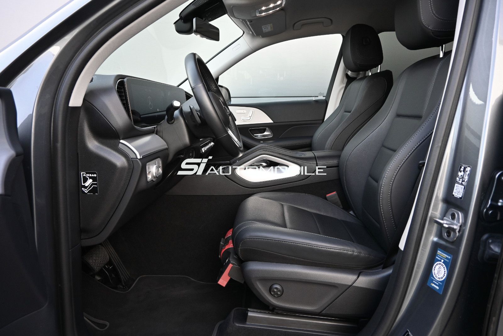 Fahrzeugabbildung Mercedes-Benz GLE 350 e 4M AMG °ACC°AHK°AIRMATIC°360°4-ZONEN