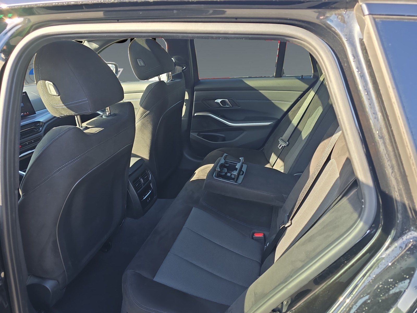 BMW 320 - Bild 12