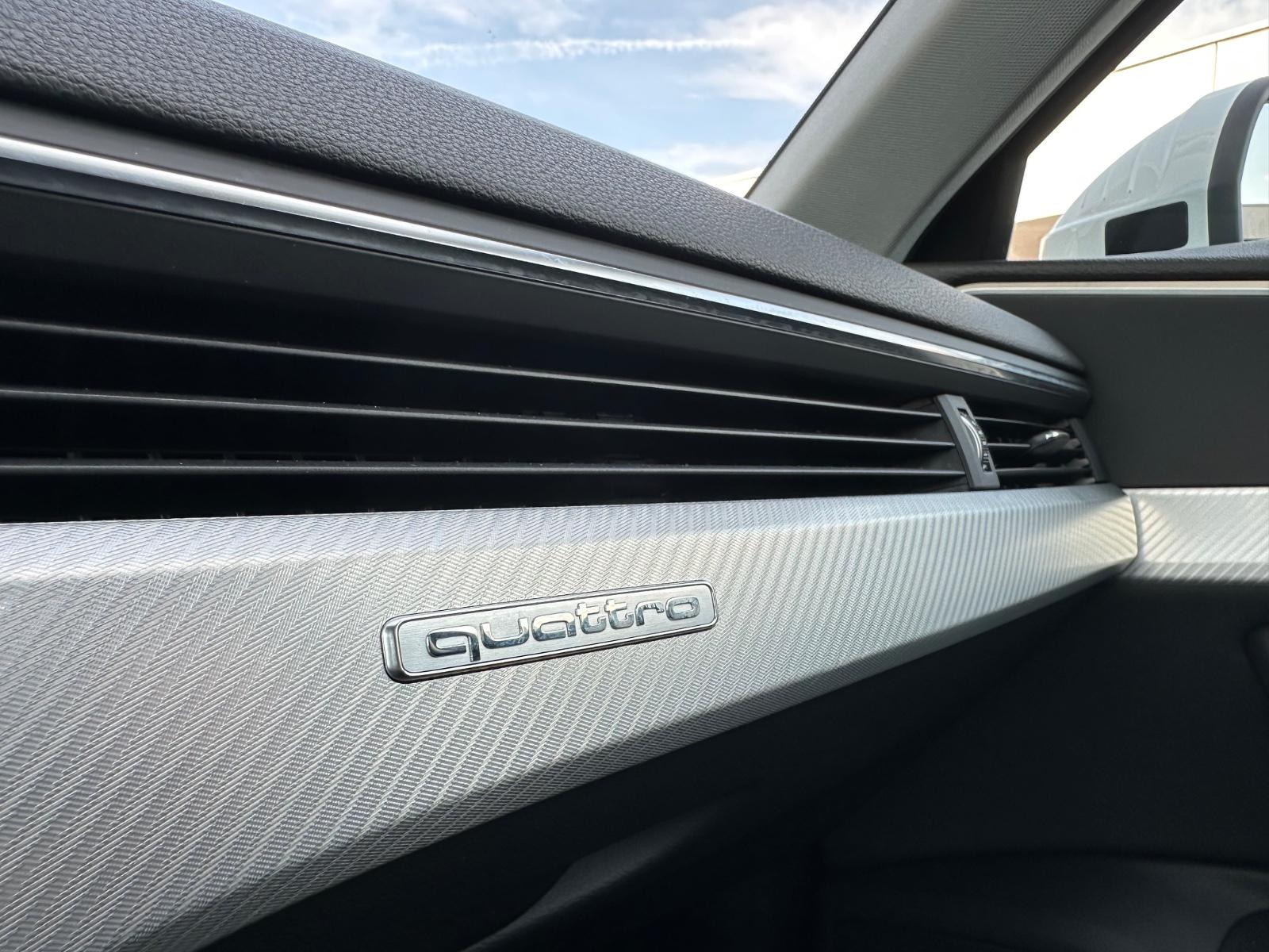 Audi A4 Allroad 3.0 TDI quattro 218 ch • S tronic • Toit Pano • Head-up • Virtual Cockpit • Webasto
