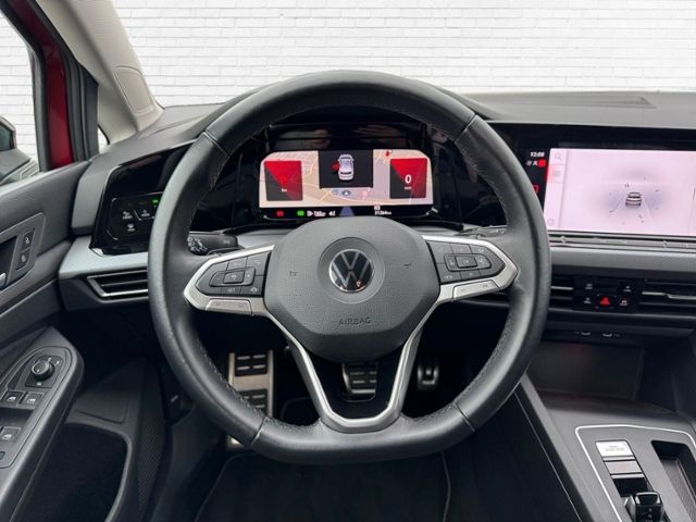 Fahrzeugabbildung Volkswagen Golf VIII ACTIVE 1.5 eTSI DSG - MTRX*HUD*Navi!!!