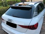 Audi S3 S-tronic quattro Sportback Carbon Style 5J.Ga - Audi S3 mit Benzin-Antrieb: Sportwagen