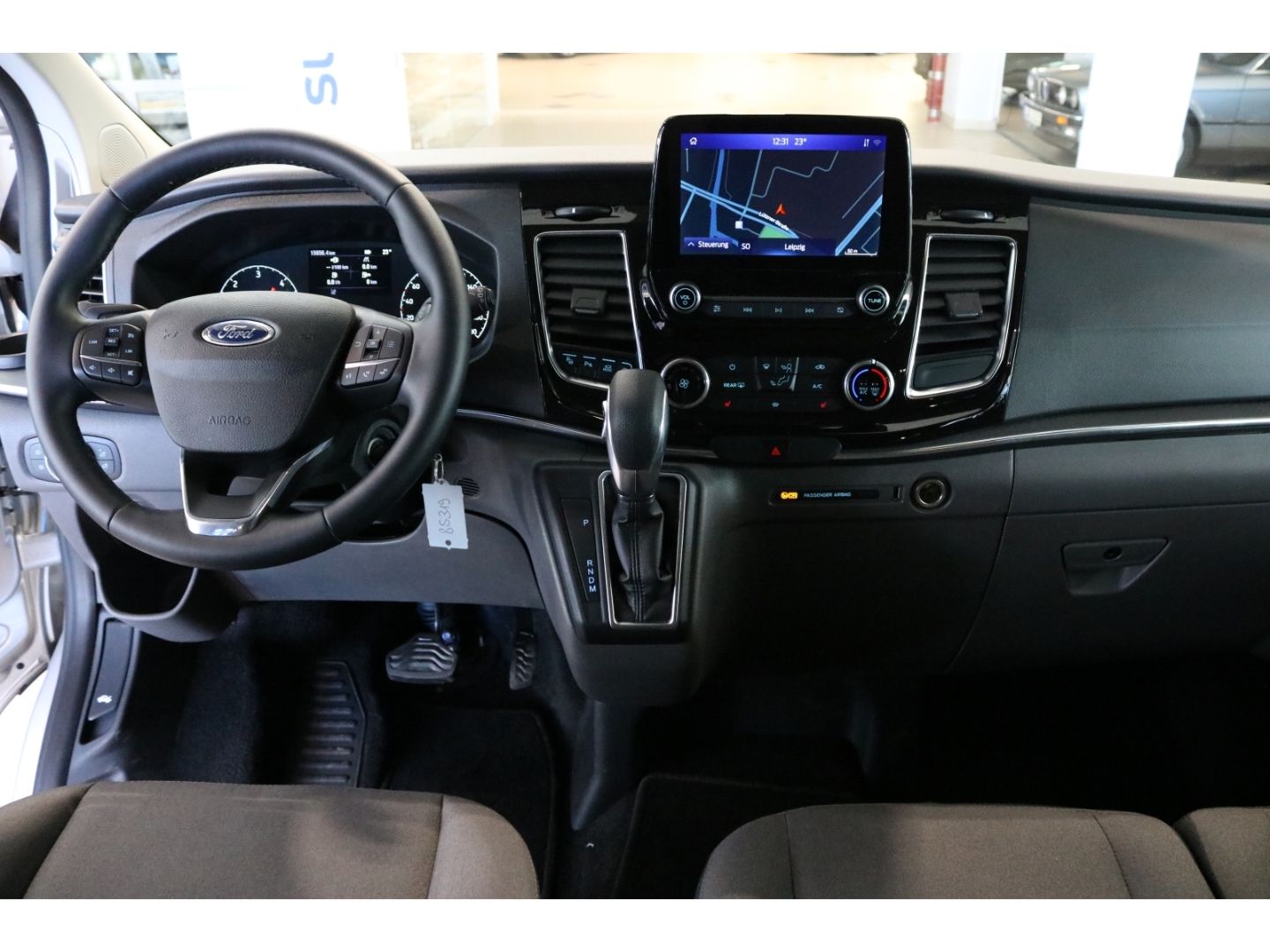 Fahrzeugabbildung Ford Tourneo Custom L1 Titanium 2.0 Kamera Spurh ASS