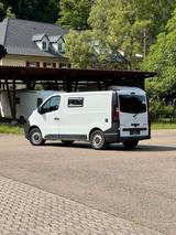 Opel Vivaro Transporter, Baujahr 2016 - Opel: Transporter