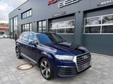 Audi Q7 50 TDI Quattro*7-SITZER*S-LINE*PANO*B&O - blaue Audi Q7