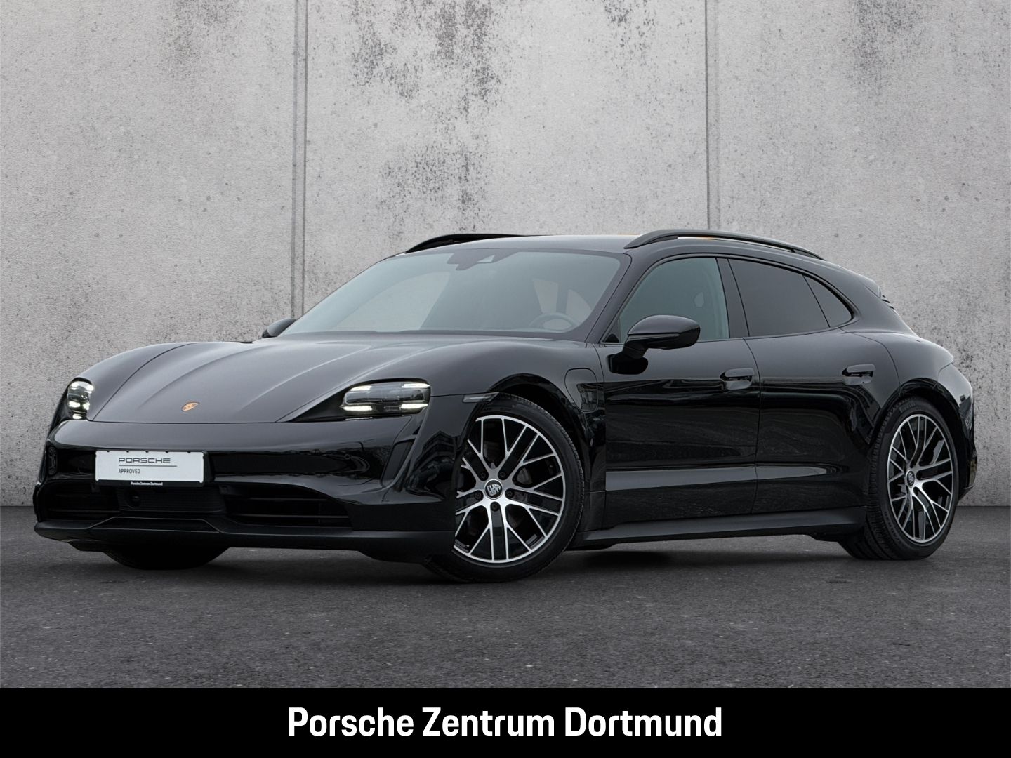 PORSCHE Taycan Sport Turismo BOSE Luftfederung Panorama