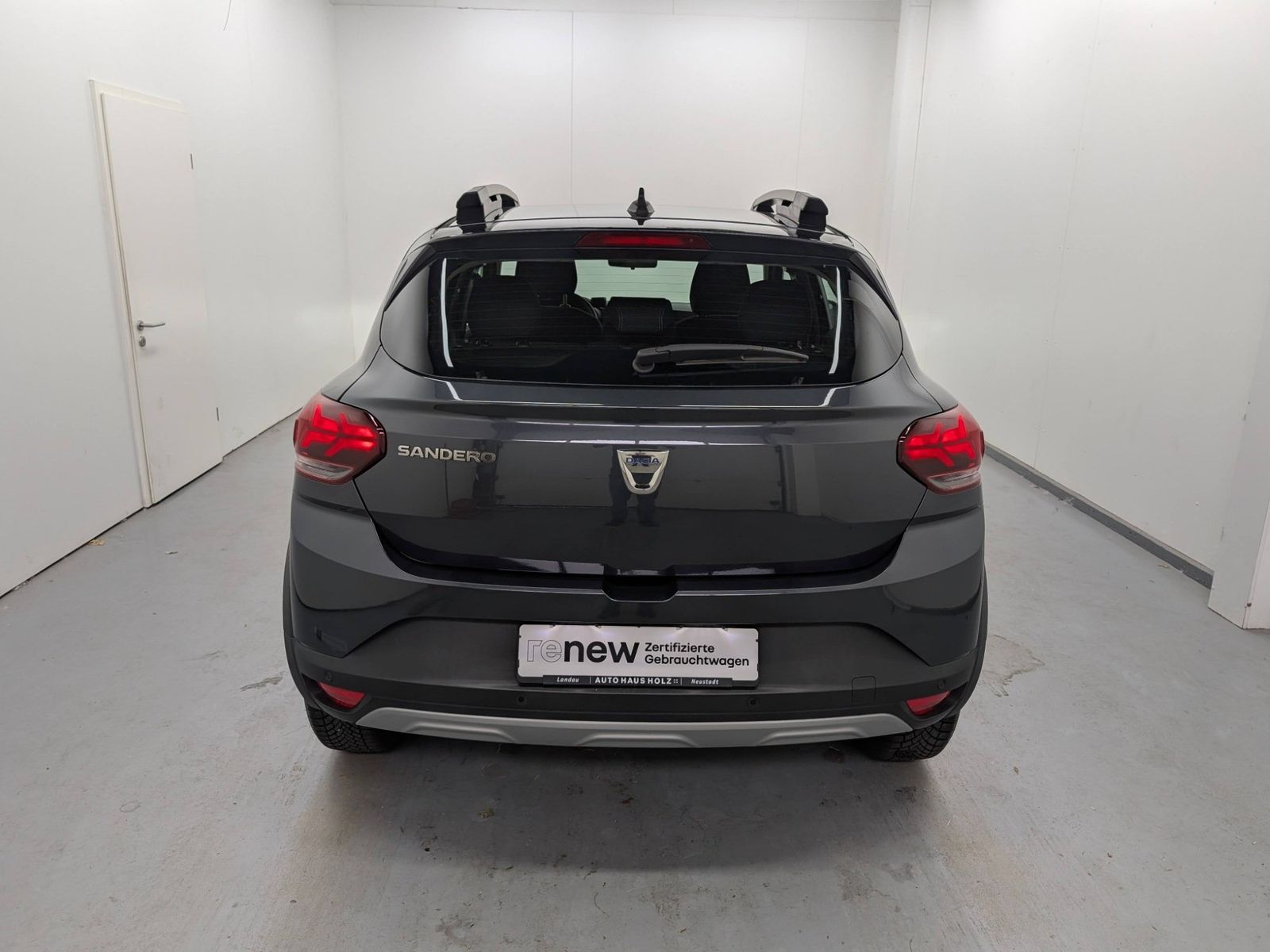 DACIA Sandero  Stepway TCe 90 Comfort Navi – Bild 3