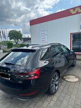 Skoda Superb 2.0 TSI DSG 4x4 SPORTLINE COMBI SPORTLINE - Skoda Superb: Privatanbieter