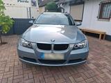 BMW e91 320i - BMW 320: 320i E91
