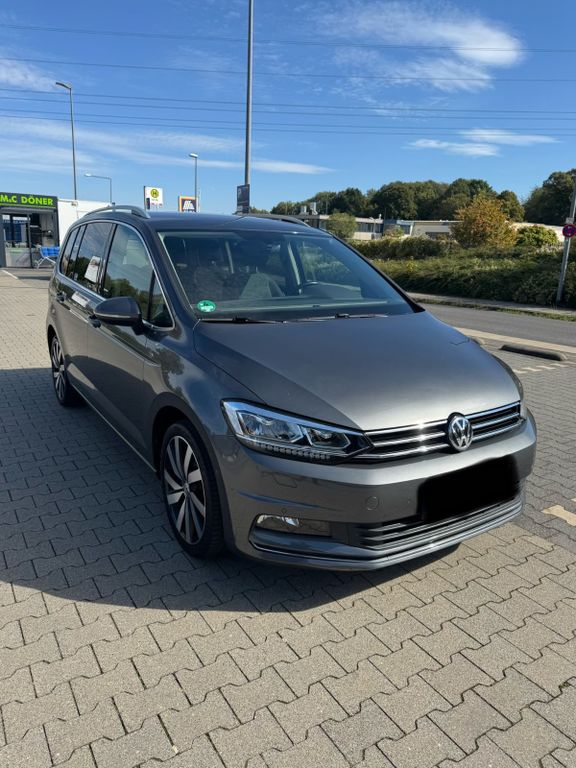 Image of Volkswagen Touran