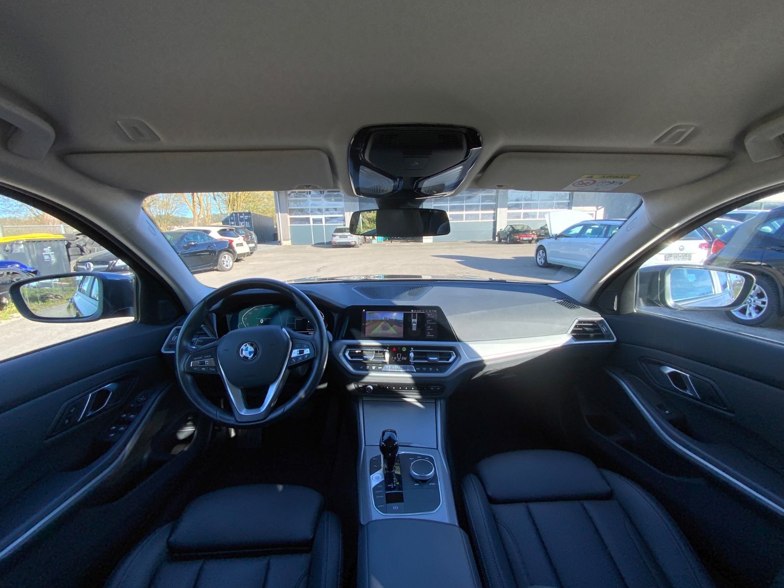BMW 320d Touring xDrive/ Kamera/ Sport foto 12