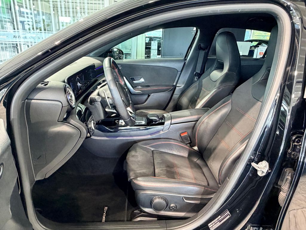 MERCEDES-BENZ A-Class 2020