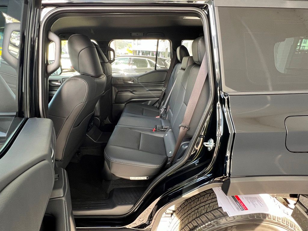 Fahrzeugabbildung Toyota Land Cruiser 2,8 D-4D AWD Executive 360° KAMERA