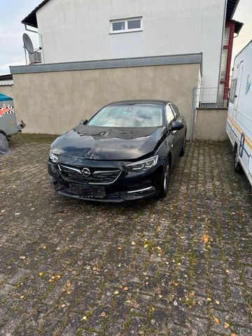 Opel Insignia B Grand Sport 2.0 VOLLAUSSTA...