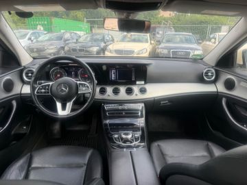 Mercedes E 200 - 10