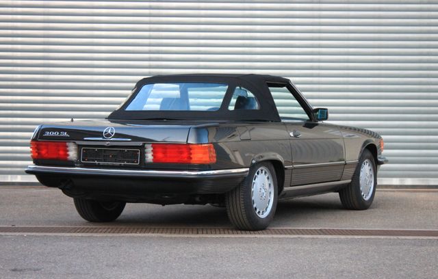 Mercedes-Benz 300 – Bild 7