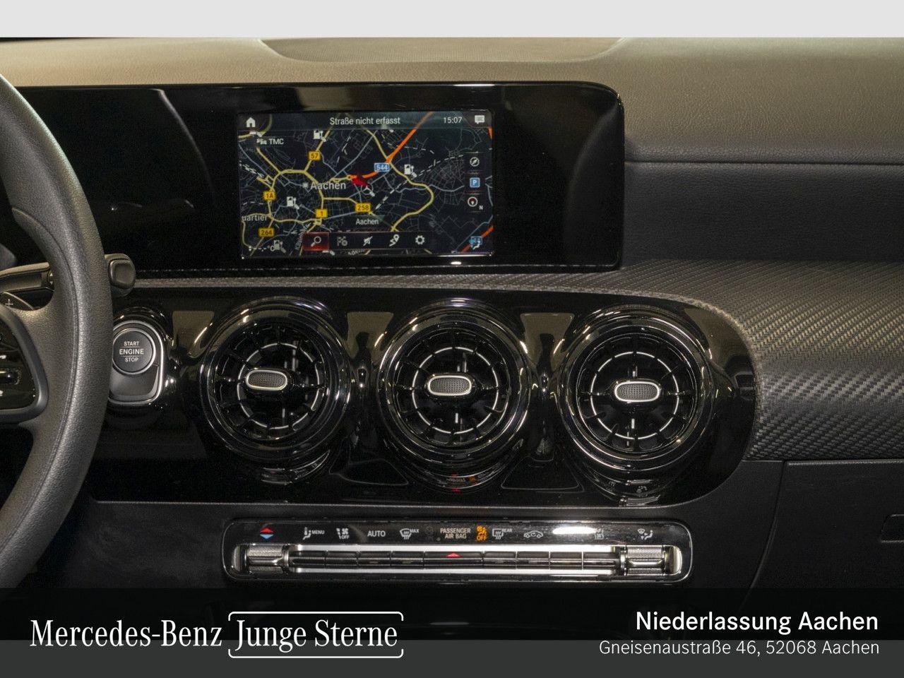 Mercedes-Benz A 250 e Lim Pano/LED/Kam/CarePlay/Navi+/DAB/PTS